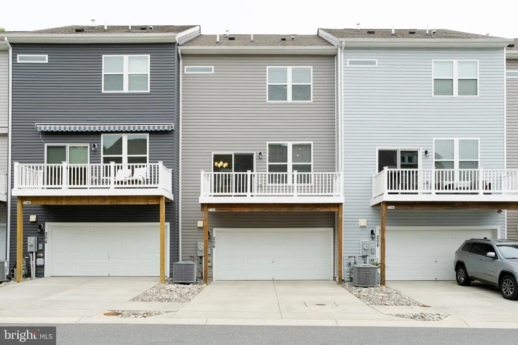 206 Bethel Alley, Edgewater, MD 21037