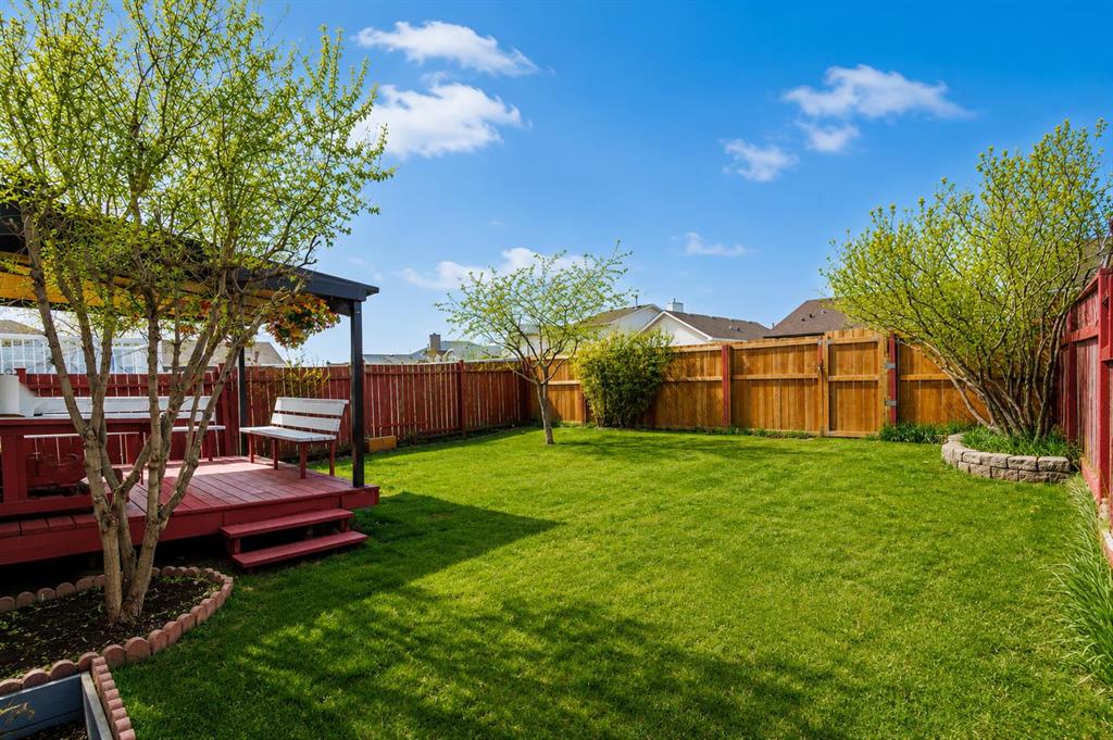 Additional image 5 of 179 Erin Park Drive SE, Calgary, AB, T3B 3L5