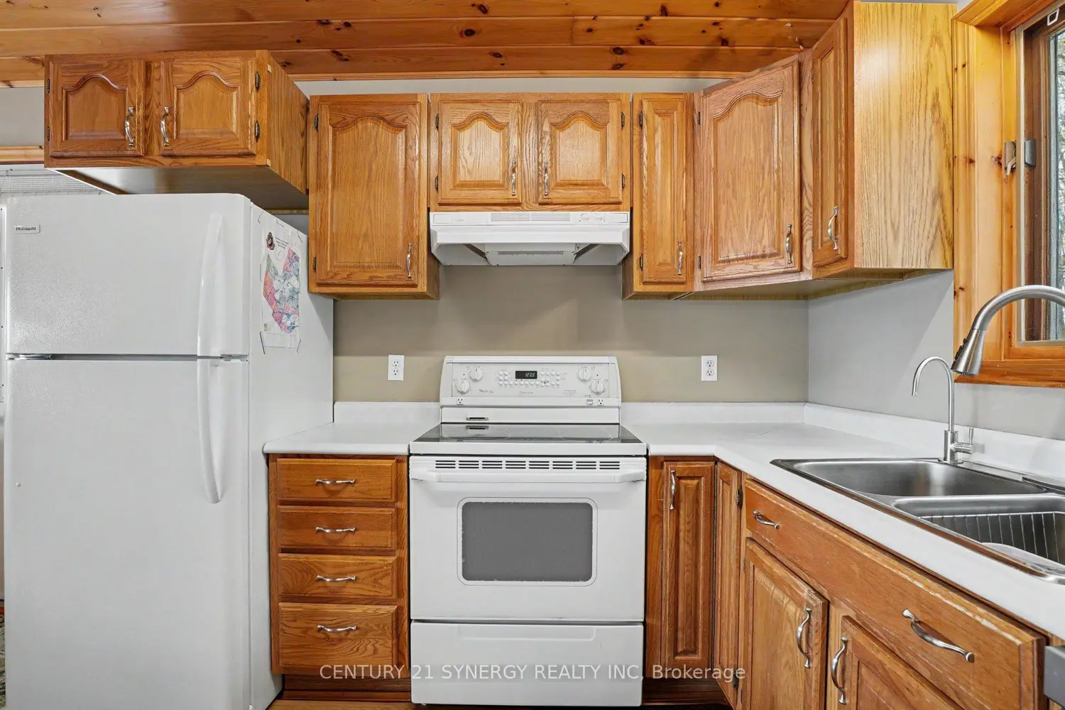 Additional image 8 of 773 Sherbrooke Drive