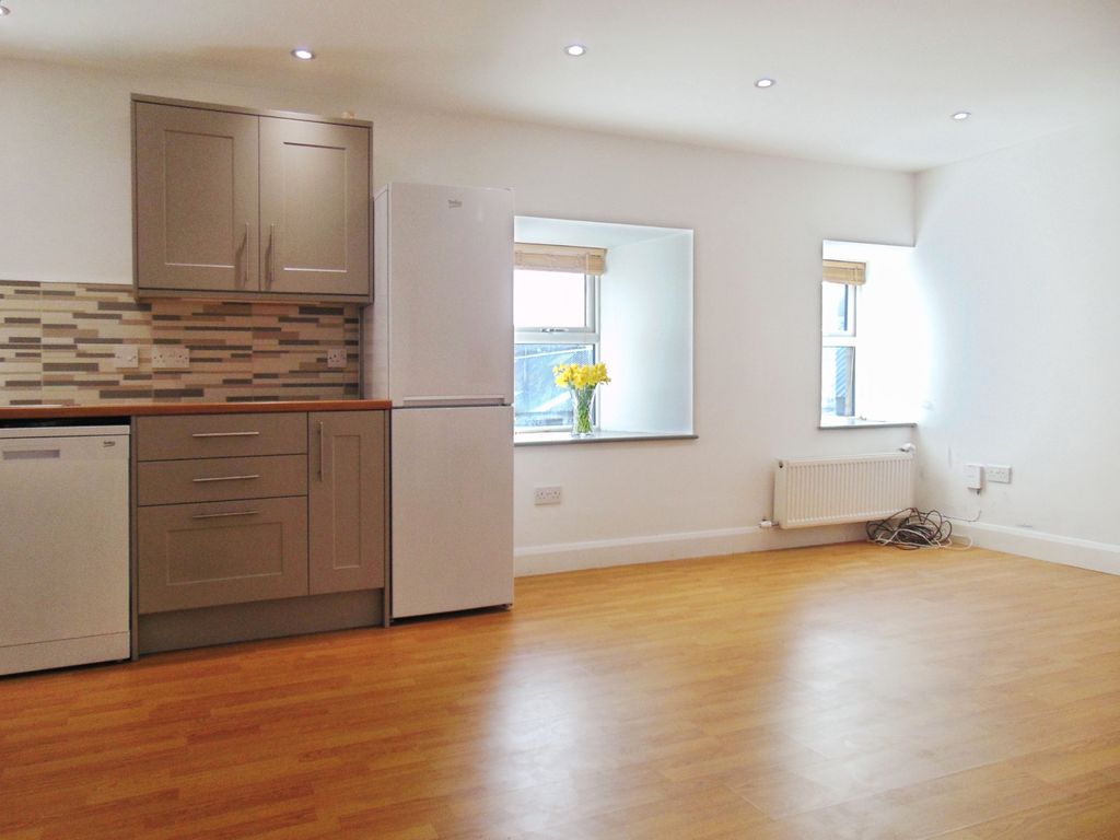 2 bed barn conversion to rentThe Stables, Bedlormie Mains Farm, Blackridge EH48 photo 3