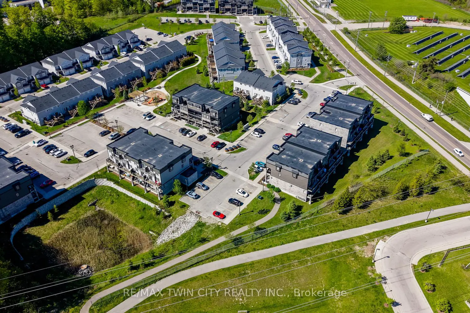 Additional image 16 of 1989 Ottawa Street 20H