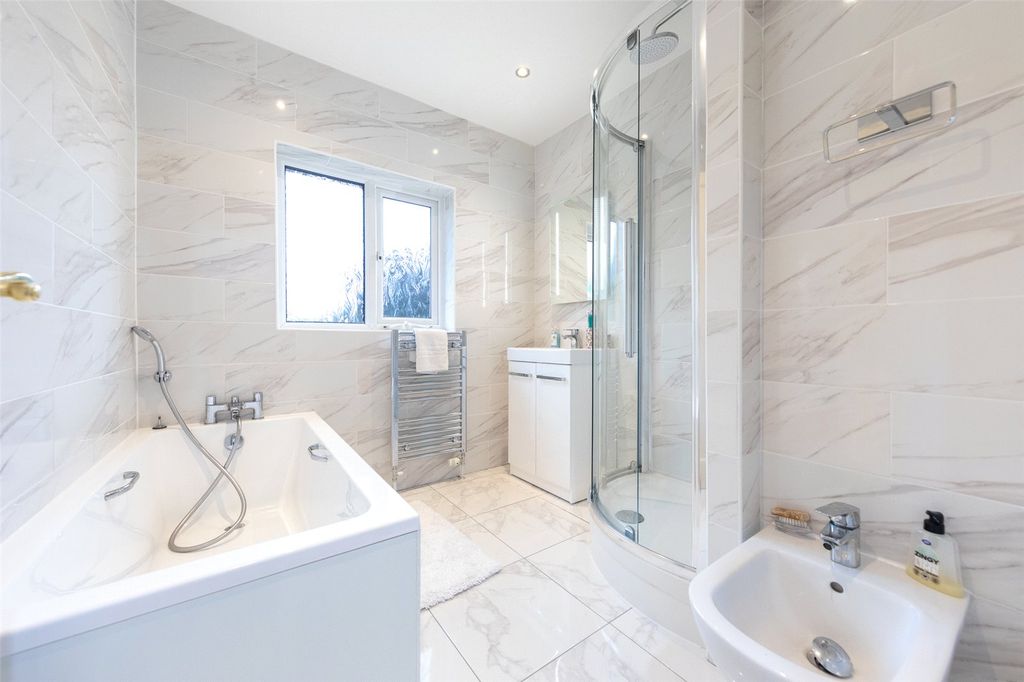 Additional image 16 of 5 bed detached house to rentBarrow Road, Cambridge, Cambridgeshire CB2
