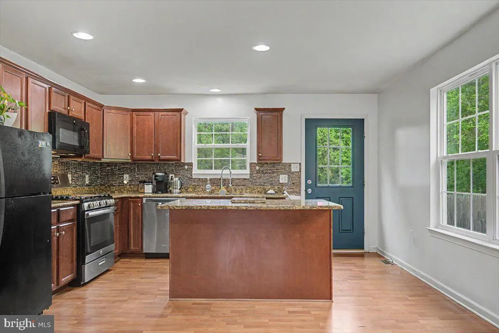 Additional image 6 of 19 Arbutus Avenue, Historic New Castle, DE 19720