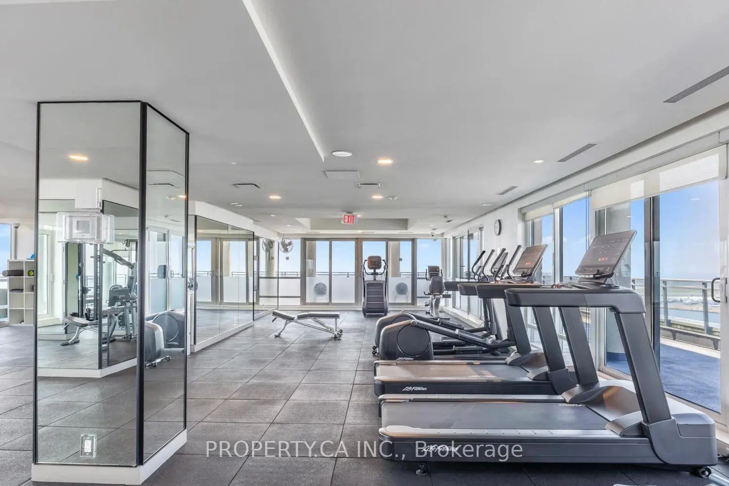 Additional image 16 of 410 Queens Quay 1105