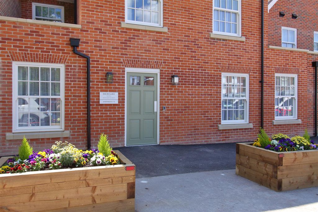 Additional image 11 of 1 bed flat to rent1 St John Street, Salisbury SP1