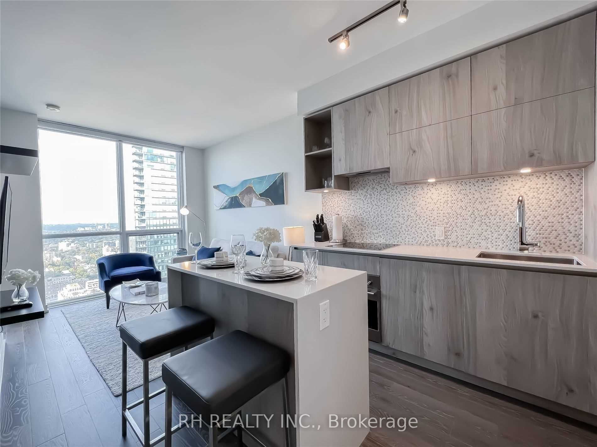 Additional image 4 of 4104-1 Yorkville Avenue, Toronto, ON, M4W 1L1