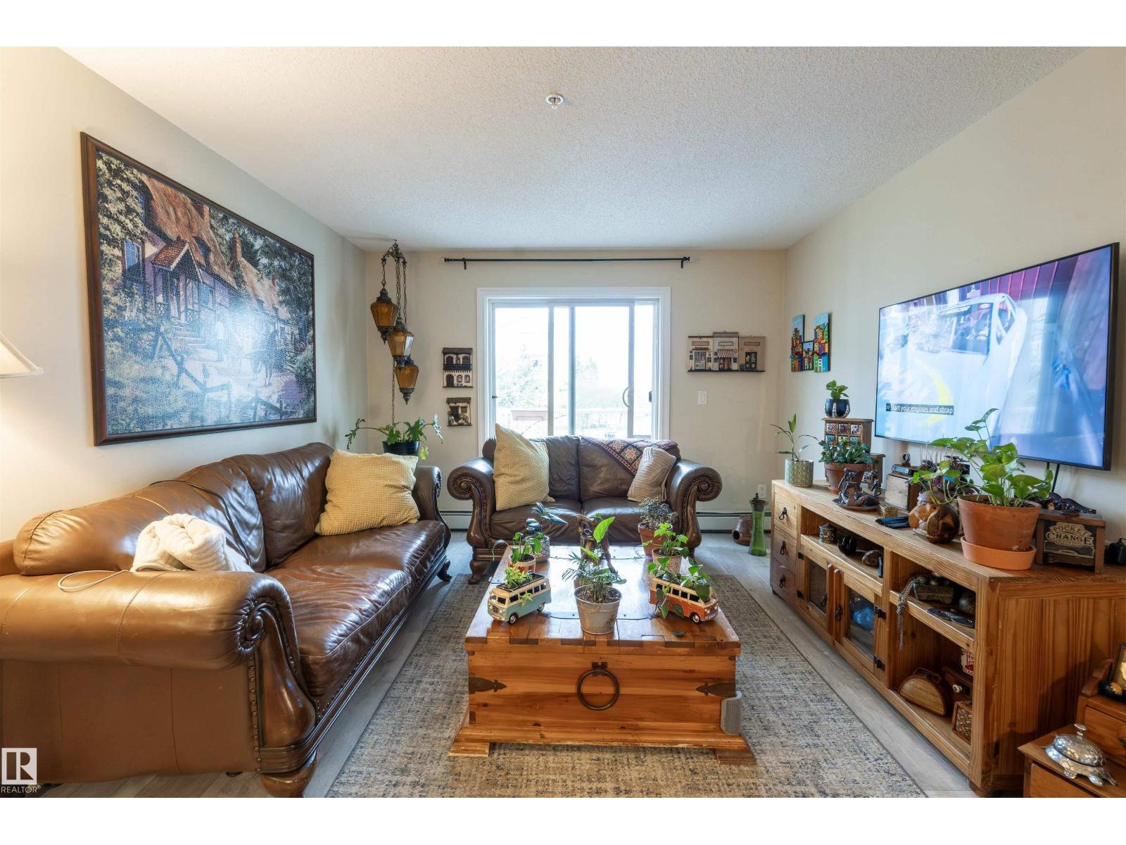Additional image 5 of 203-4403 23 Street NW, Edmonton, AB, T6T0E4