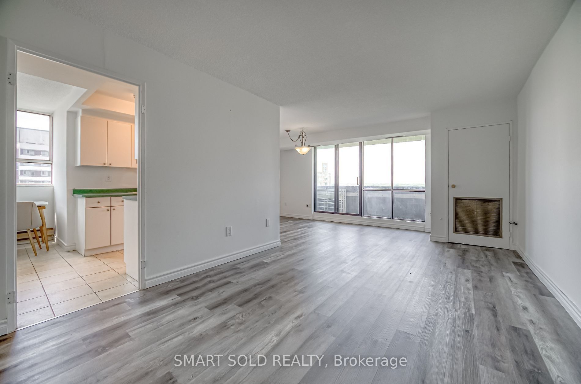 Additional image 3 of 1009-10 Stonehill Court, Toronto, ON, M1W 2X8