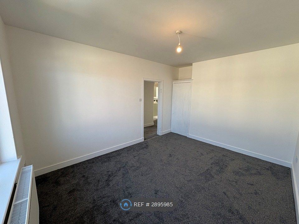 Additional image 18 of 2 bed flat to rentKelvin Street, Largs KA30