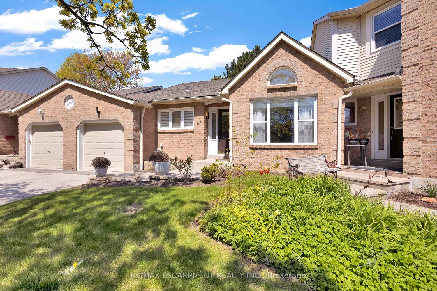 Additional image 2 of 5255 Lakeshore Road 57