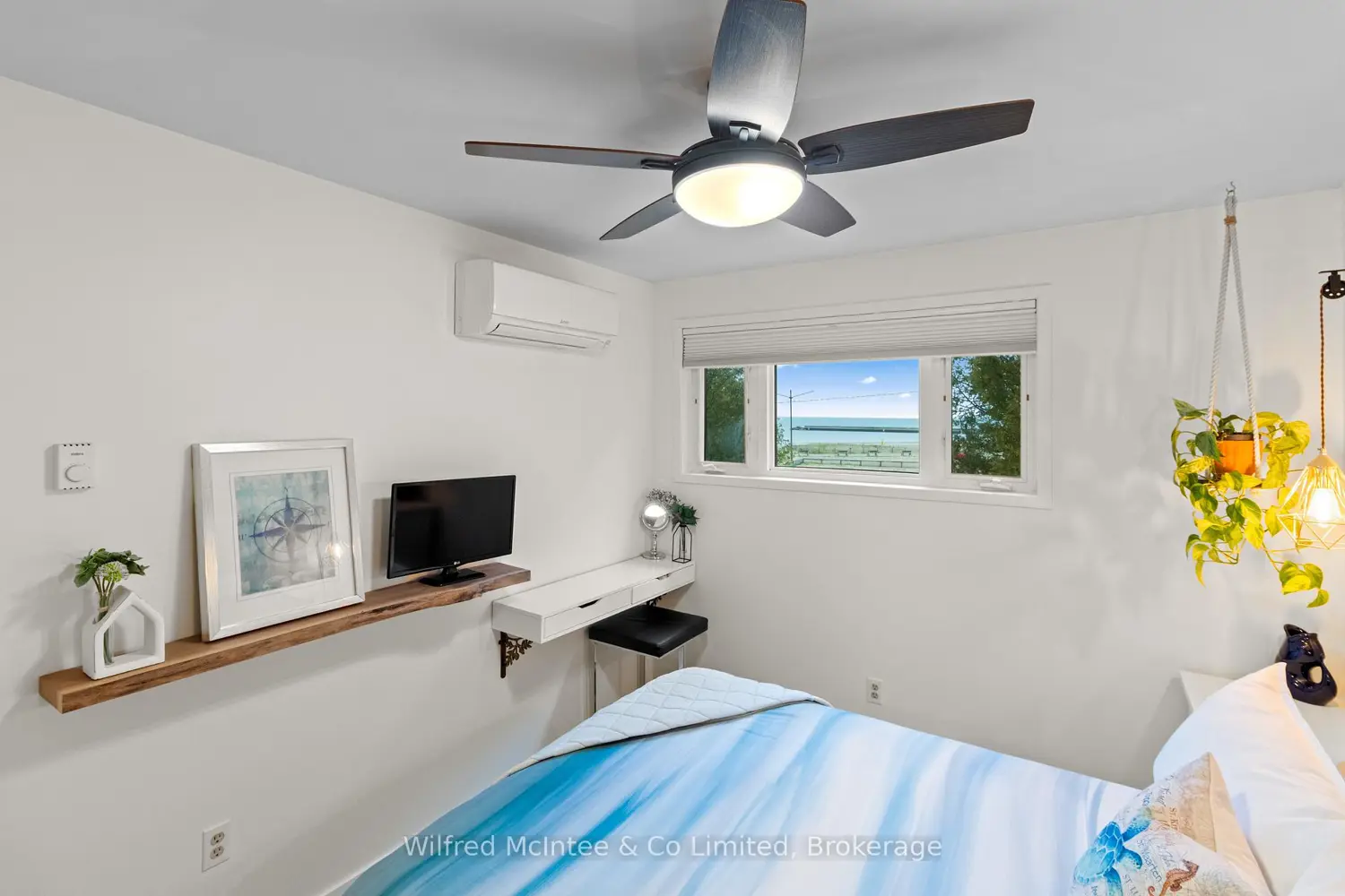 Additional image 13 of 633 Harbour Street 5