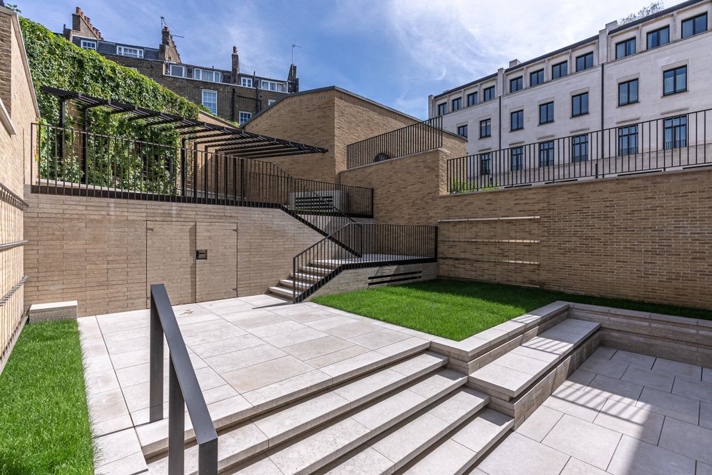 Additional image 13 of 6 bed property for saleWhistler Square, Chelsea Barracks, London SW1W, United Kingdom