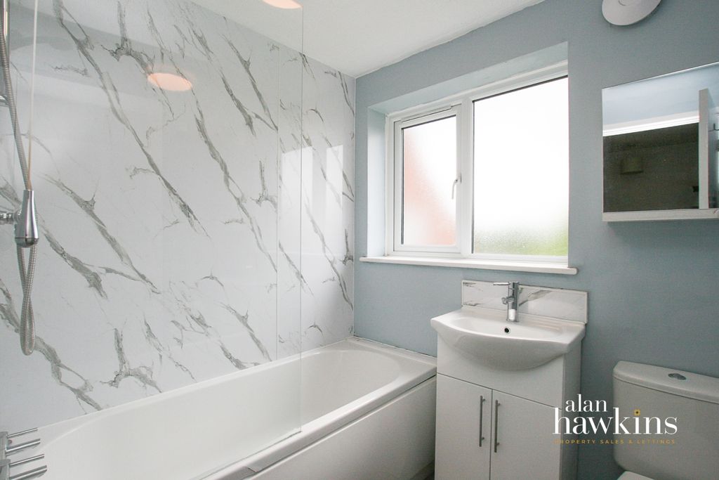Additional image 12 of 3 bed end terrace house to rentBakers Field, Lyneham SN15
