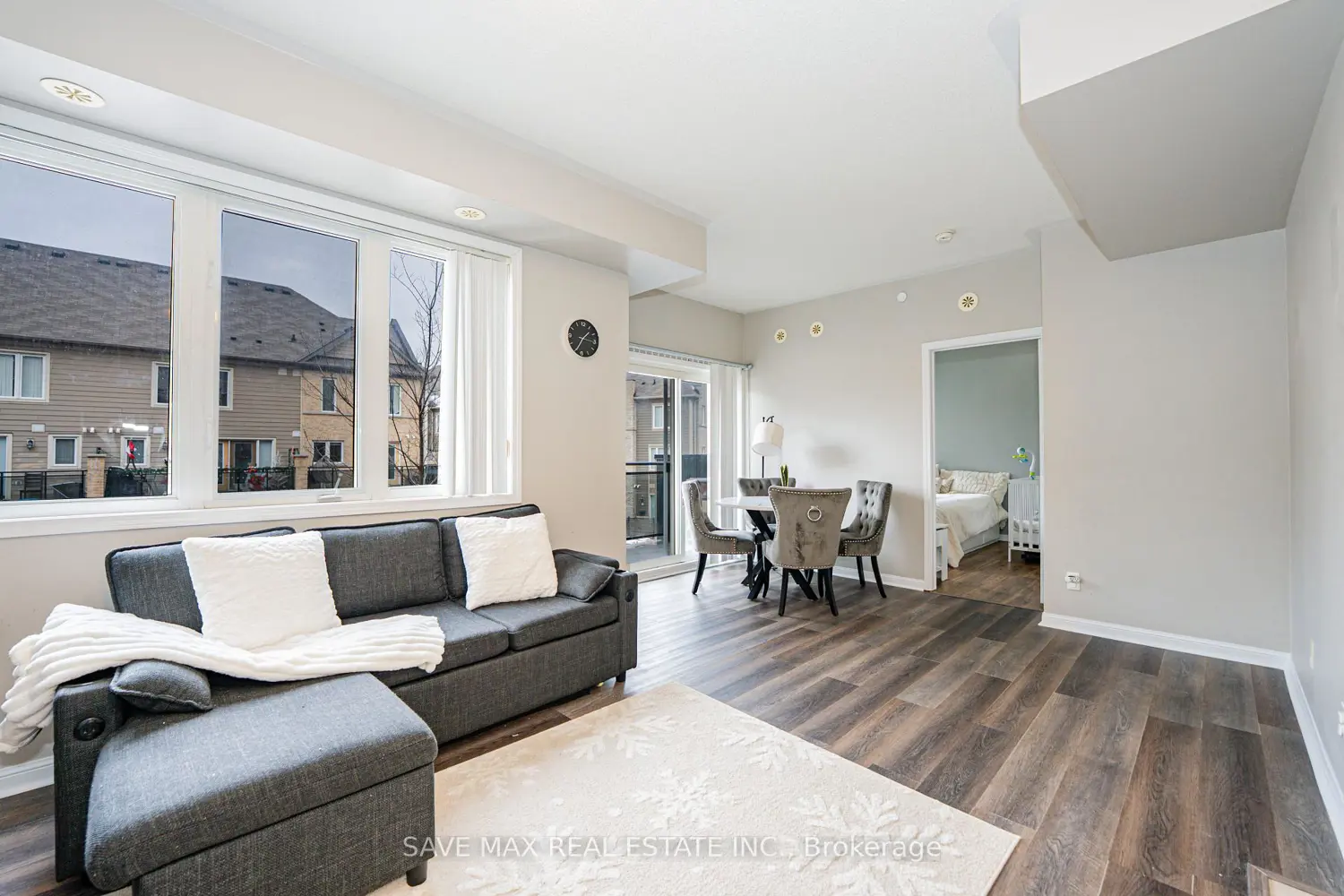 Additional image 10 of 3075 Thomas Street 213