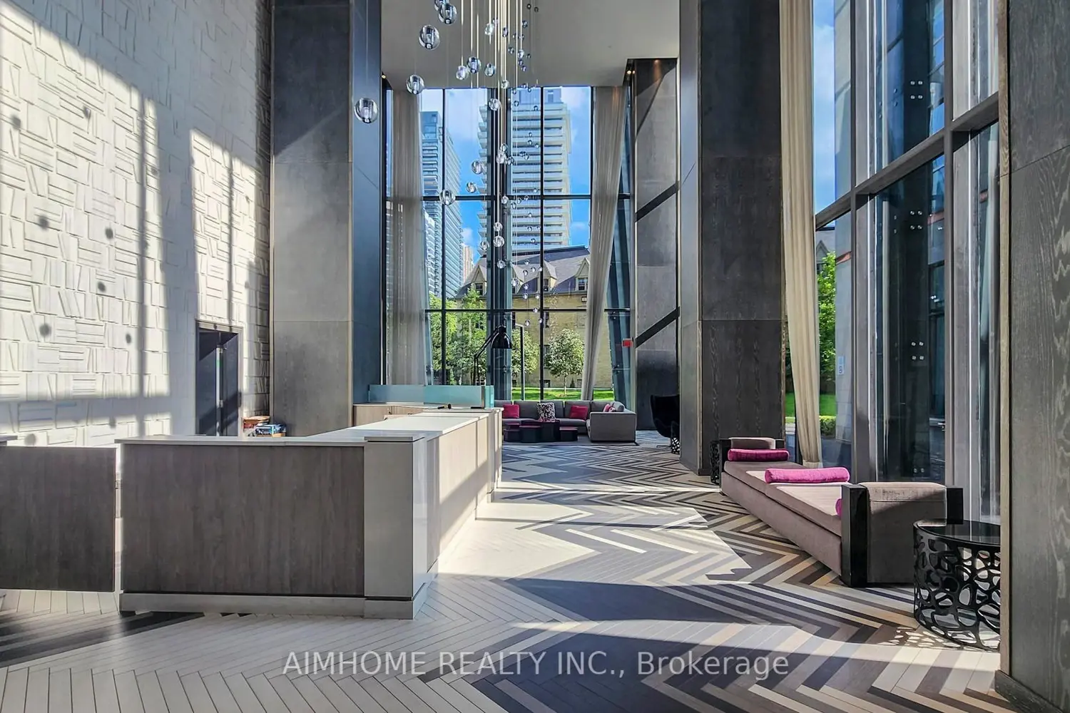 Additional image 3 of 1080 Bay Street 1506