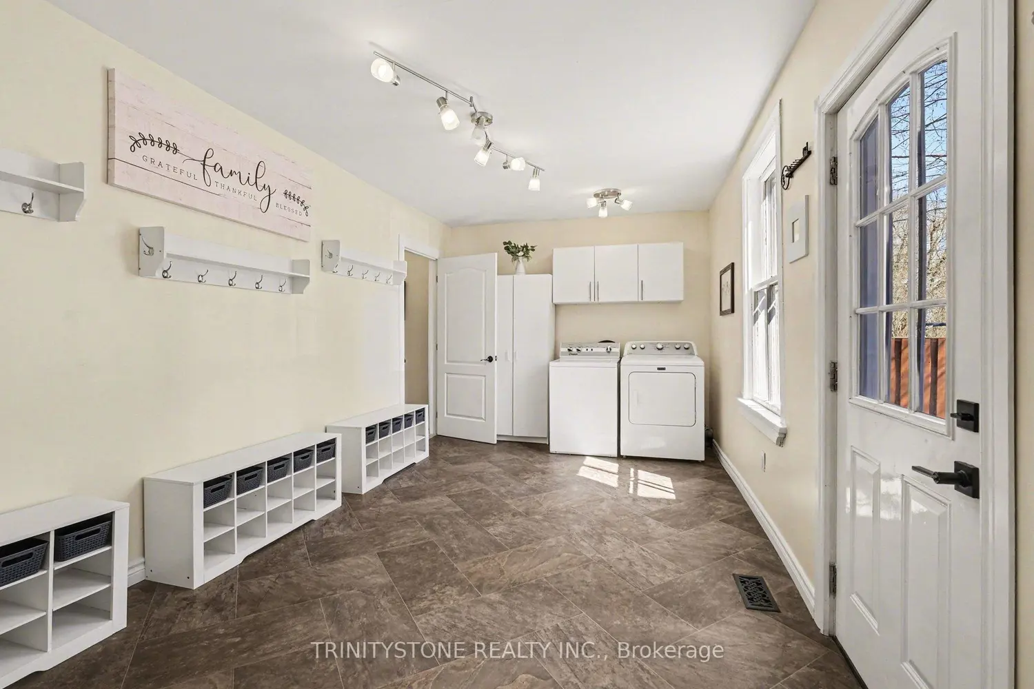 Additional image 10 of 321 Albert Street