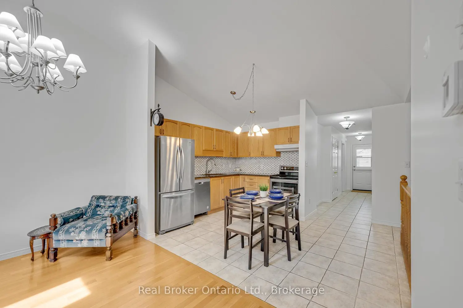 751 Rymal Road 17 photo 4