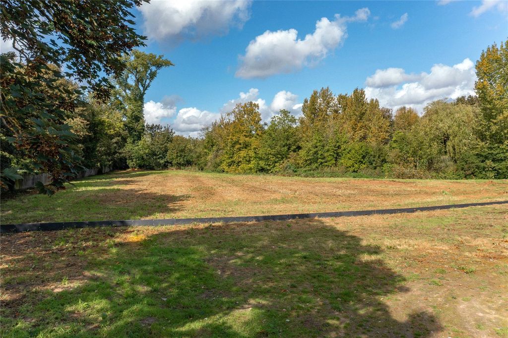 Additional image 11 of Land for saleClapton Approach, Wooburn Green, High Wycombe, Buckinghamshire HP10