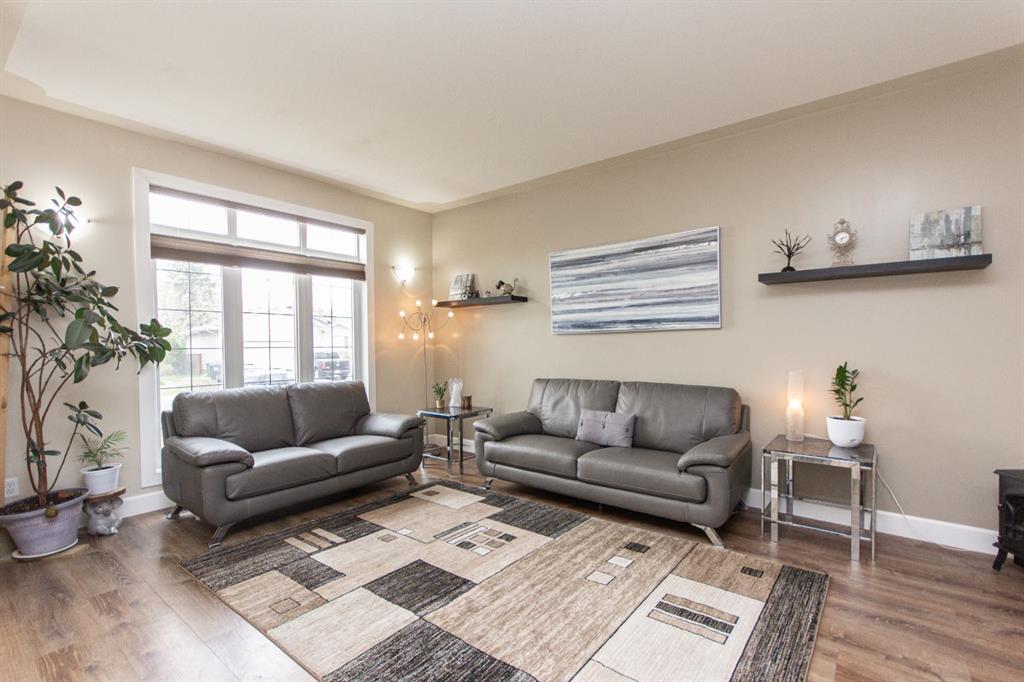 Additional image 3 of 57 Lagrange Crescent, Red Deer, AB, T4R 3K2