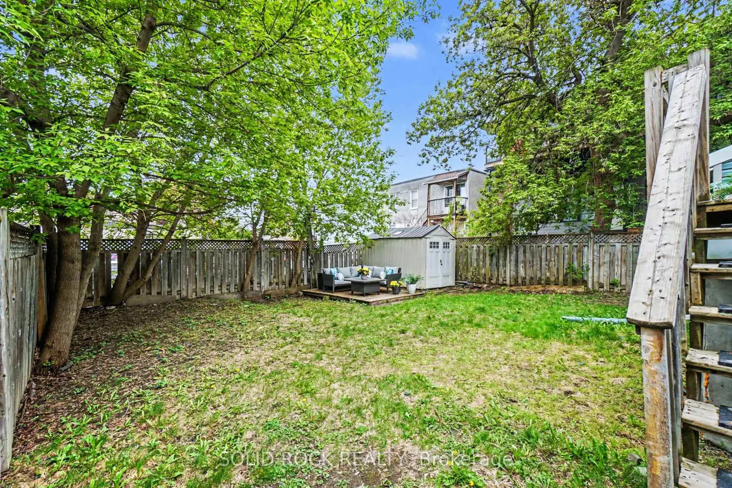 Additional image 17 of 194 Genest Street