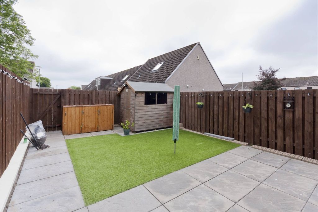 Additional image 14 of 2 bed terraced house to rentOrkney Avenue, Sheddocksley, Aberdeen AB16