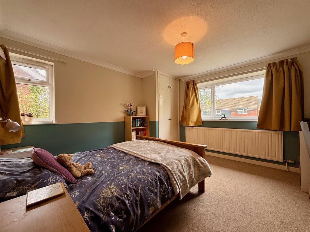Additional image 16 of 5 bed detached house to rentTeme Avenue, Malvern WR14