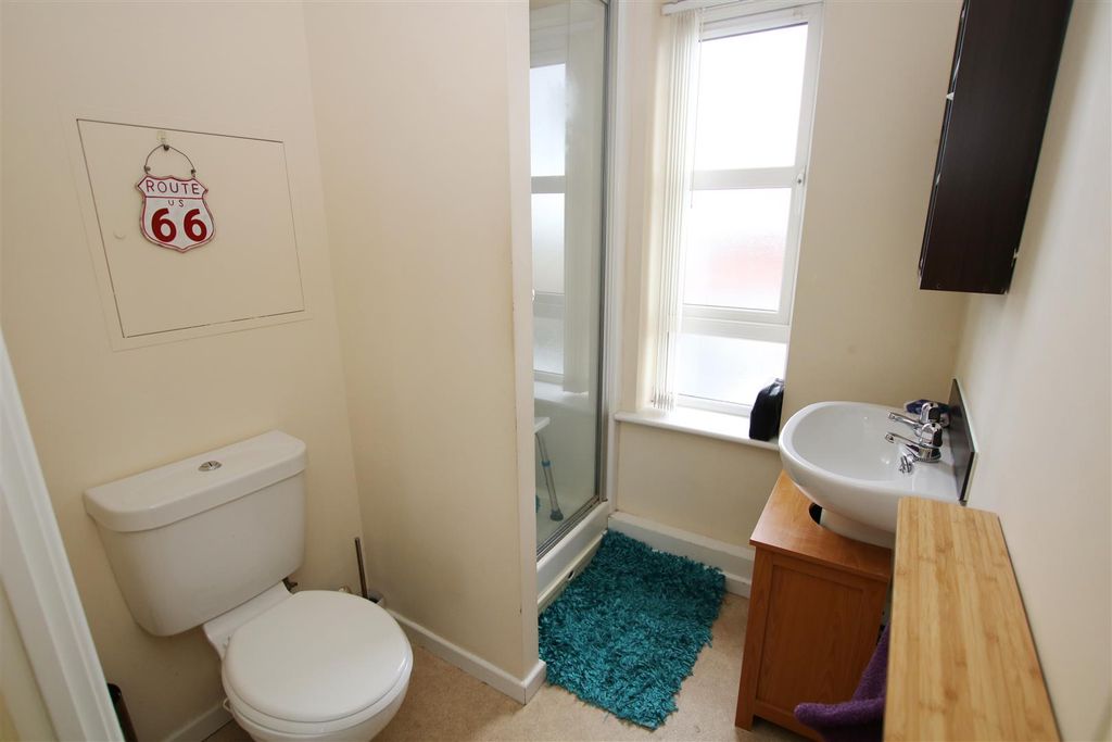 Additional image 6 of 2 bed flat to rentPigot Way, Lincoln LN2