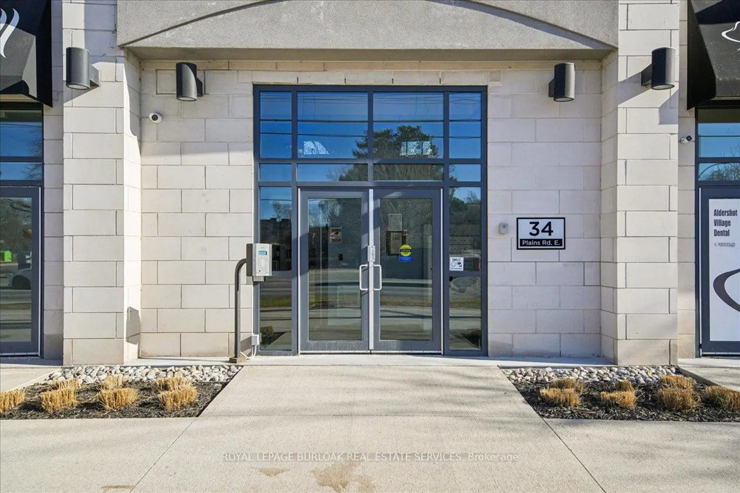 34 Plains Road 408