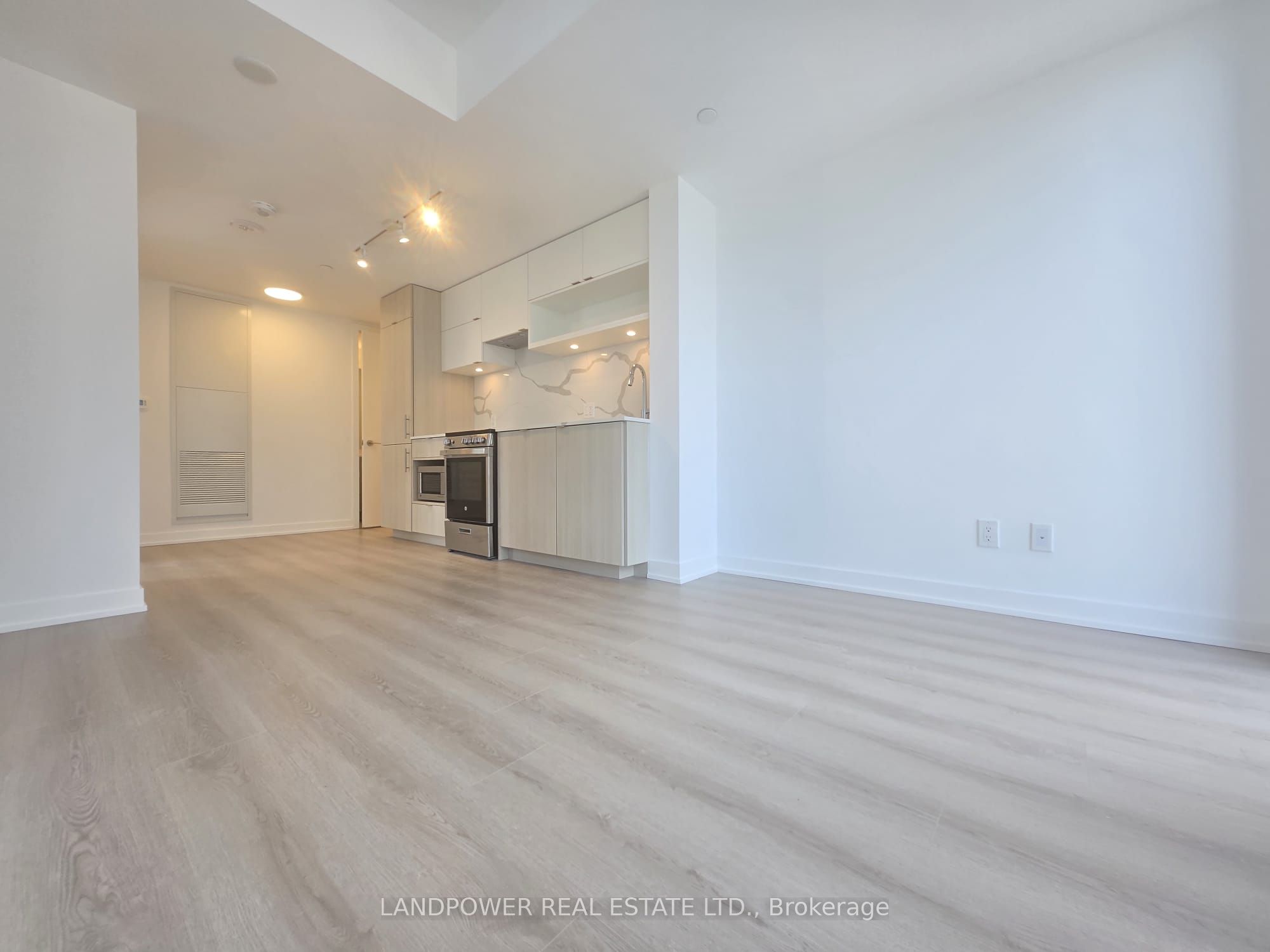 Additional image 4 of 1703-100 Queen Street E, Toronto, ON, M5C 0B5