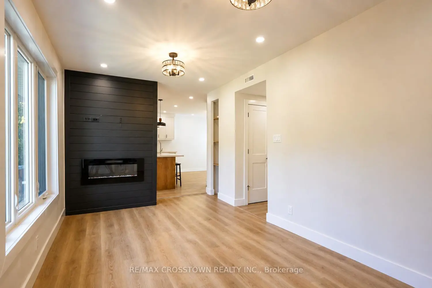 86 Doran Road photo 5