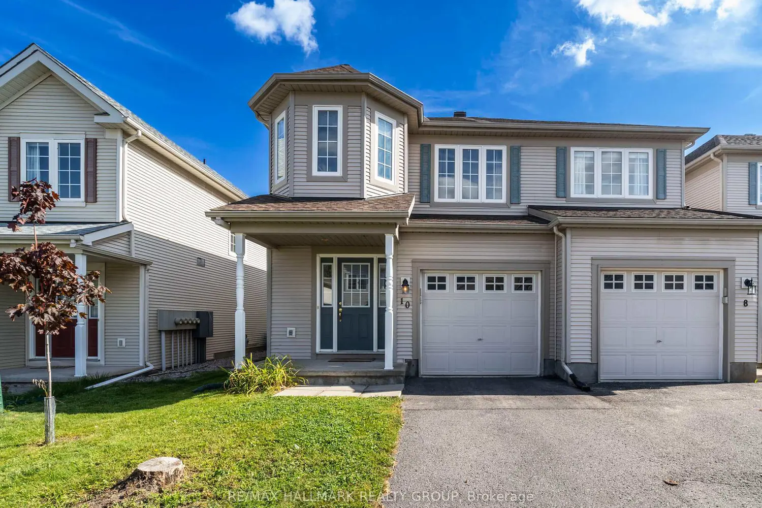10 Fieldberry Private