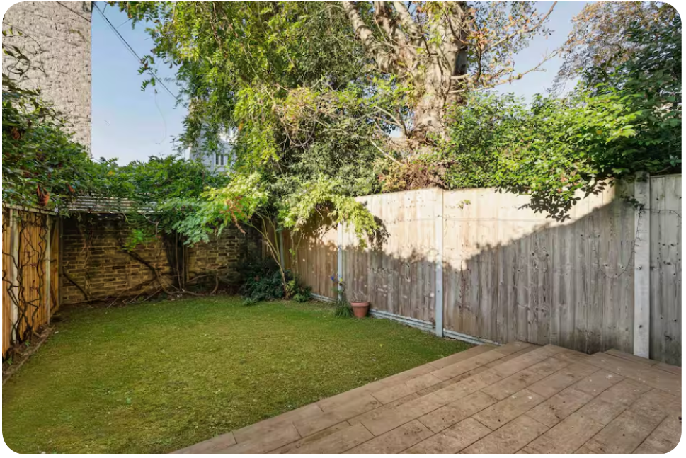 Additional image 4 of 2 bed flat for saleUxbridge Road, Shepherds Bush, London W12