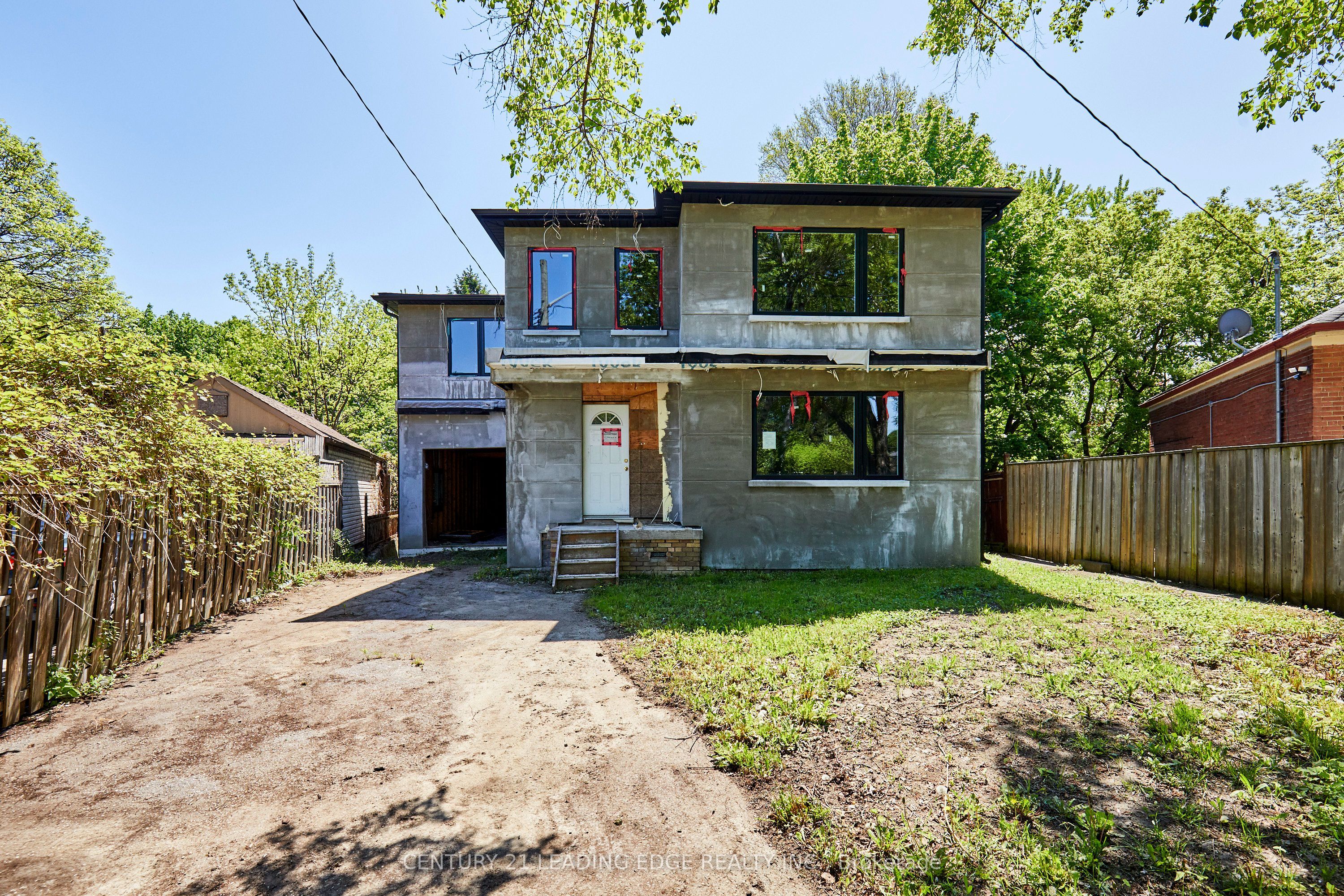 213 Phyllis Avenue, Toronto, ON, M1M 1Y9