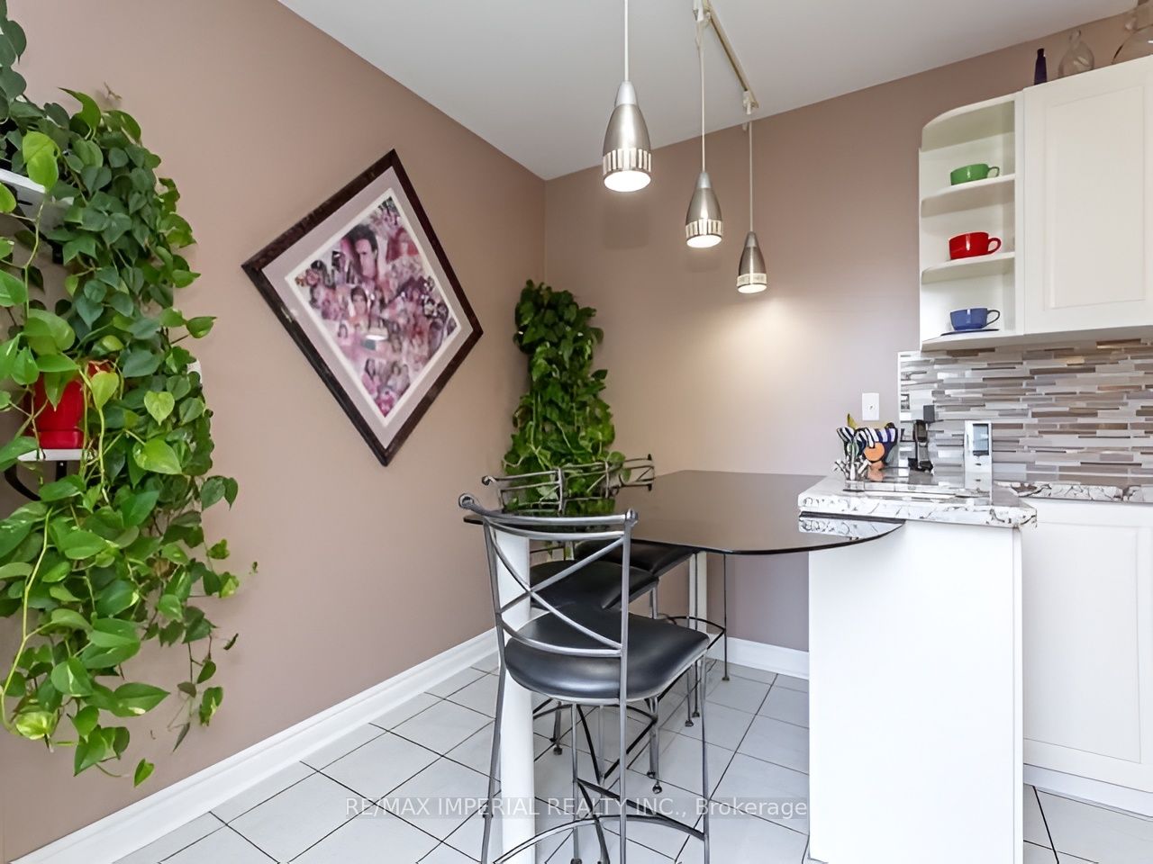 Additional image 4 of 2 Rooms on 2-16 Gloxinia Crescent, Toronto, ON, M1W 2C4