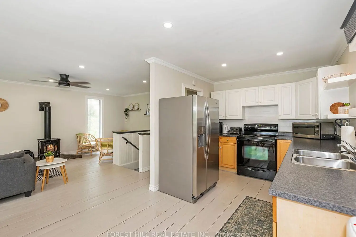 Additional image 18 of 1006 Youngs Road #8