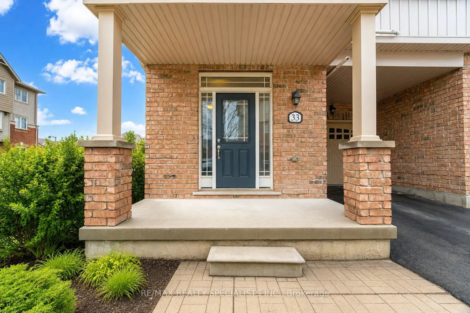 33 Birchfield Crescent photo 2
