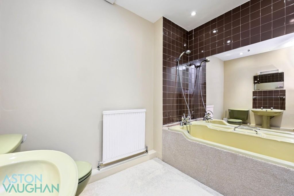 Additional image 16 of 2 bed flat for saleMarine Parade, Brighton, East Sussex BN2
