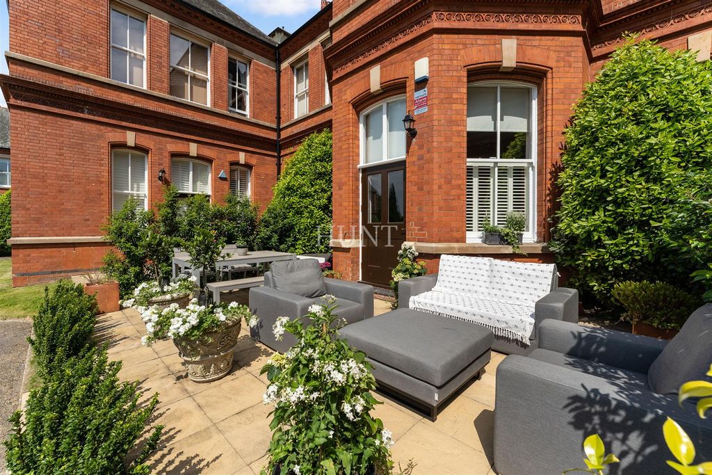 Additional image 27 of 3 bed flat for saleNorthumberland House, Repton Park, Woodford Green IG8