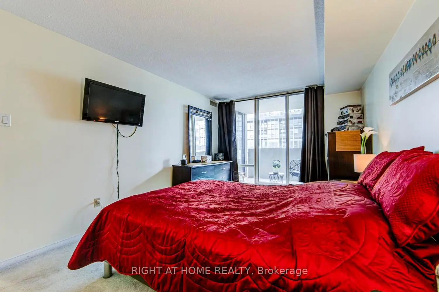 Additional image 3 of 330 Rathburn Road 306