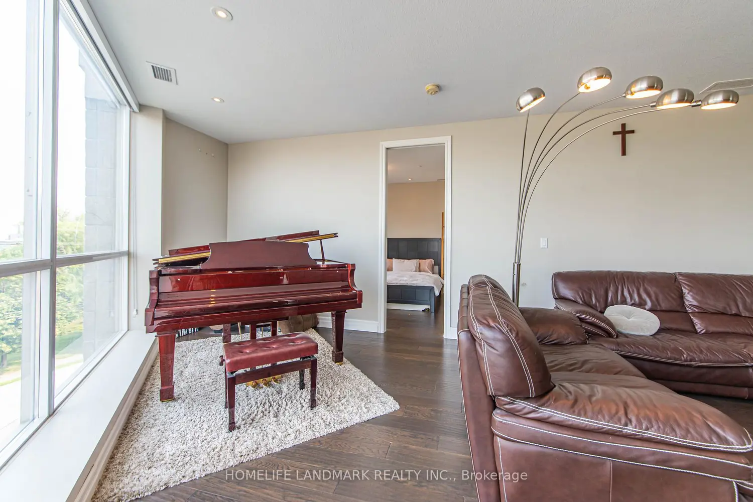Additional image 7 of 223 Erb Street 302