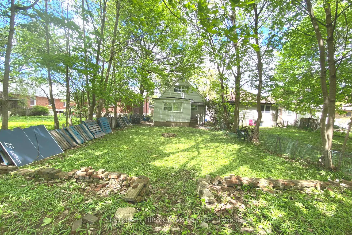 Additional image 17 of 233 Bernard Avenue