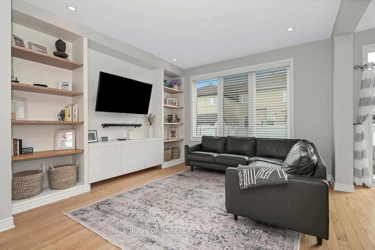 256 Hepatica Way photo 3