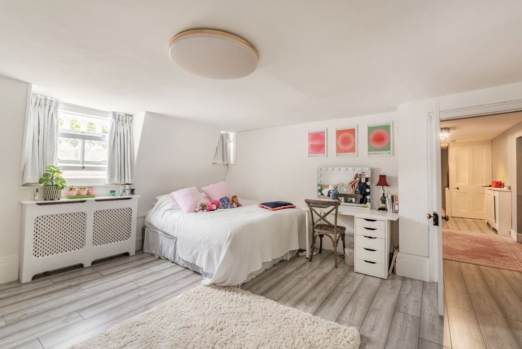 Additional image 27 of 6 bed equestrian for saleBurghfield Common, Reading, Berkshire RG7