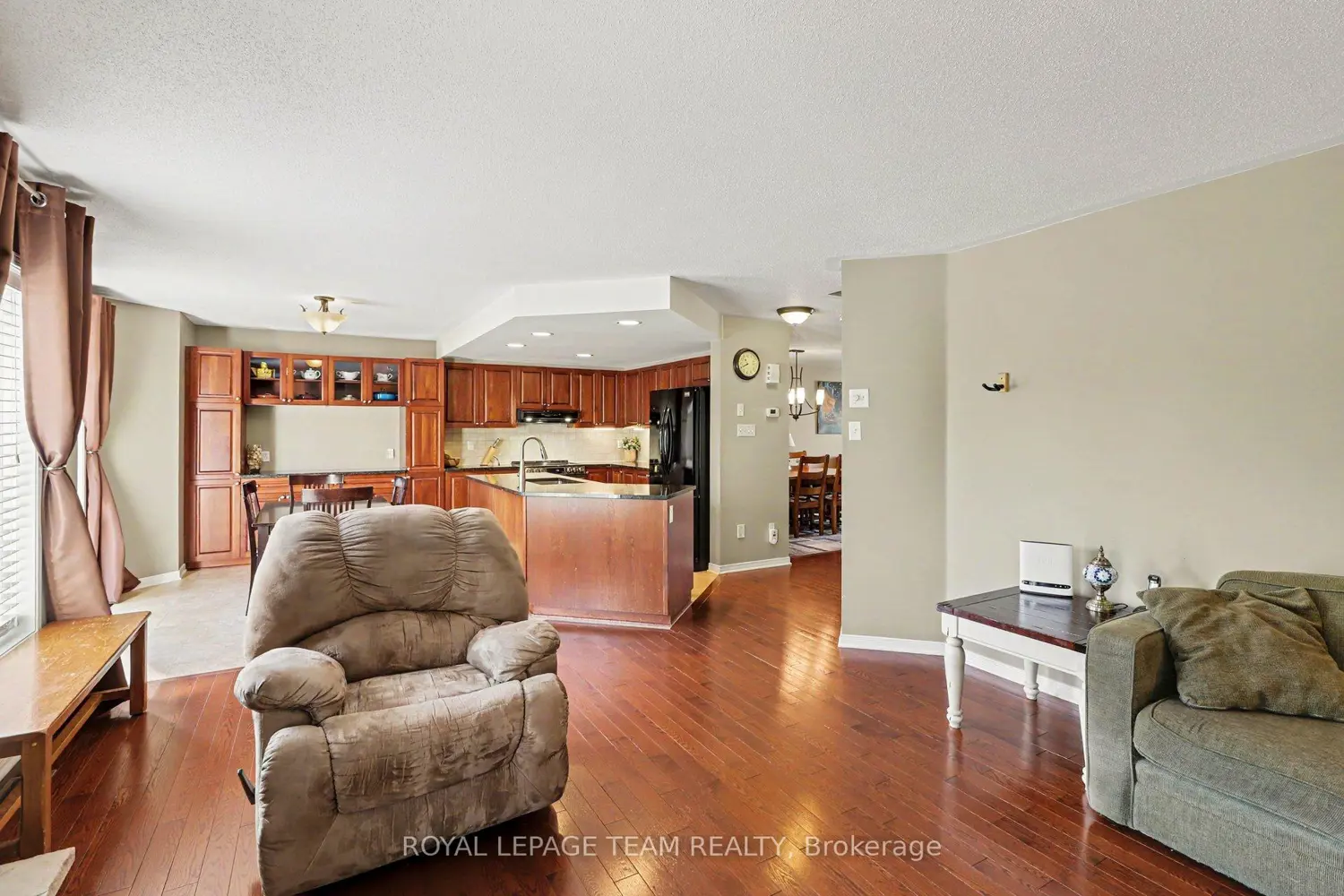 267 Northwind Street photo 3