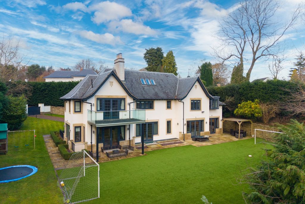 Additional image 20 of 6 bed detached house for saleSquirrels Chase, Prestbury, Macclesfield SK10