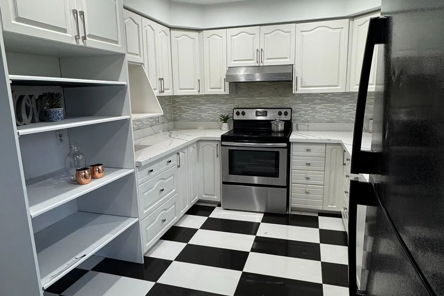 Additional image 4 of 13 Thompson Drive