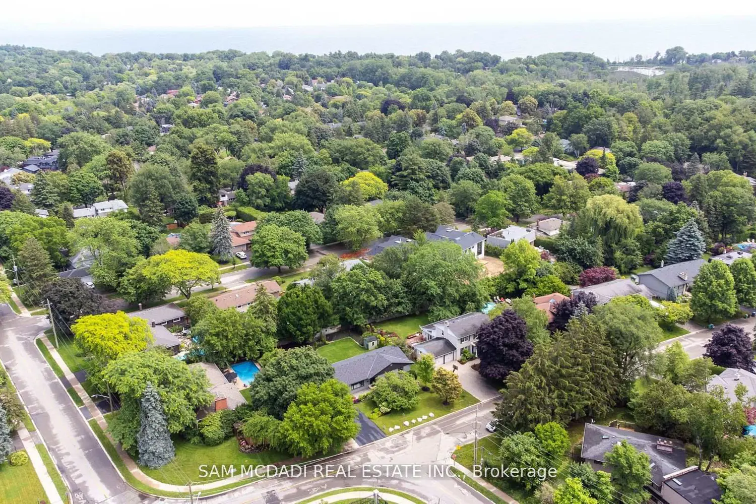 Additional image 20 of 927 Ingersoll Court