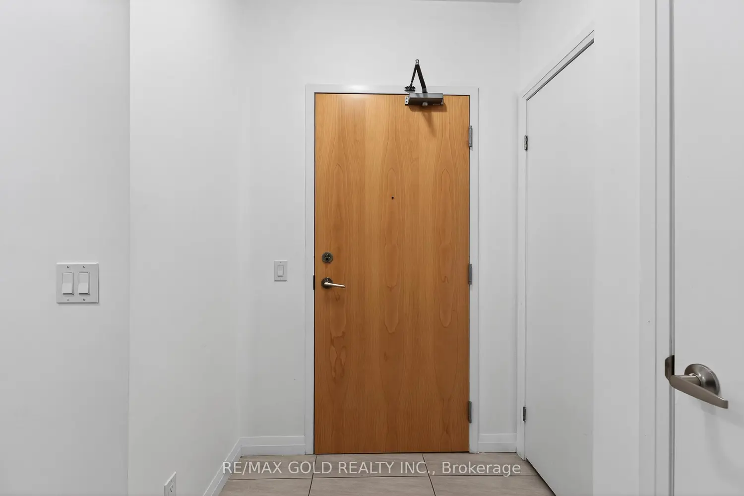 Additional image 8 of 104 Garment Street 1010