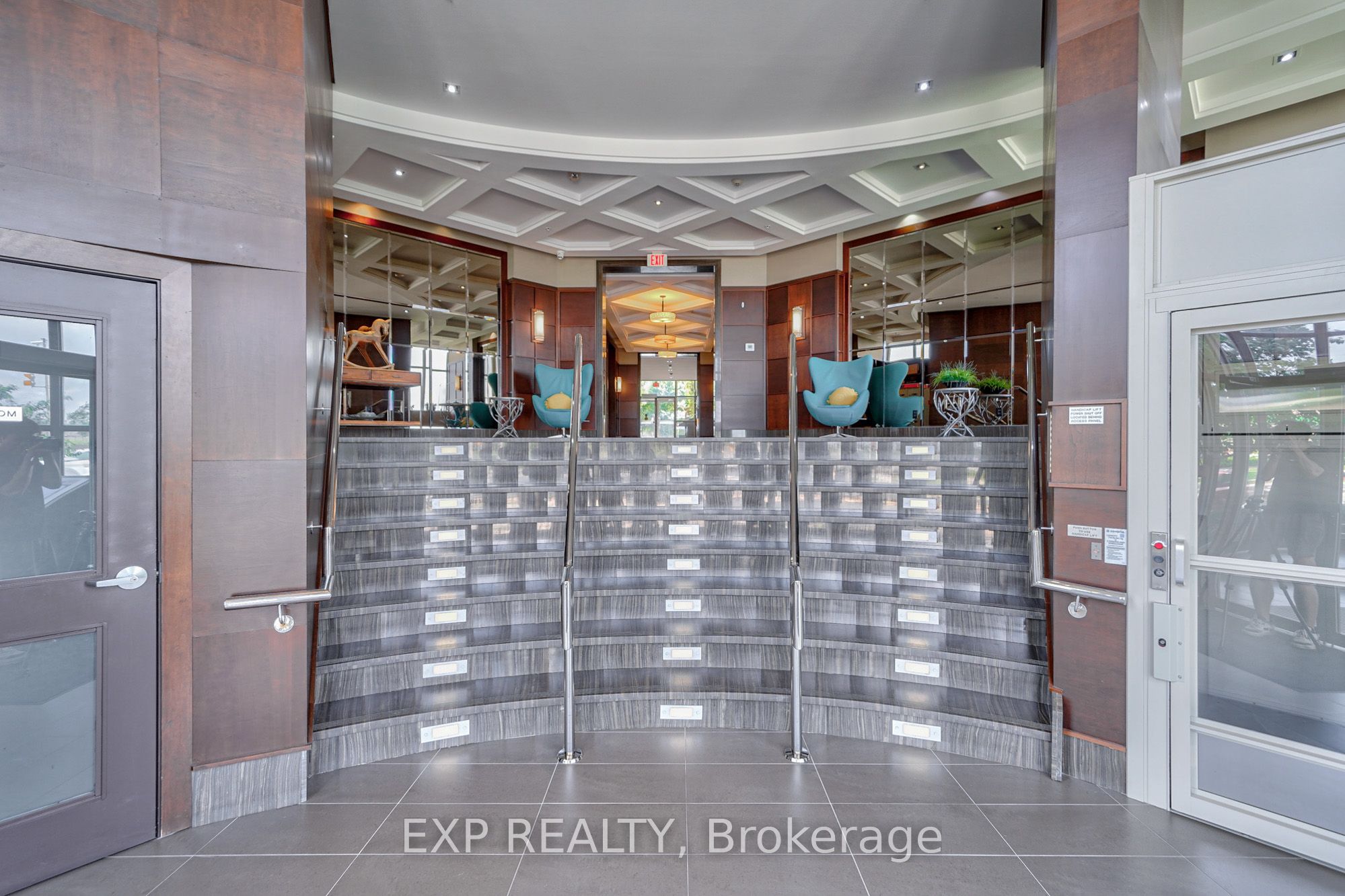 Additional image 6 of 622-2480 Prince Michael Drive, Oakville, ON, L6H 0H1