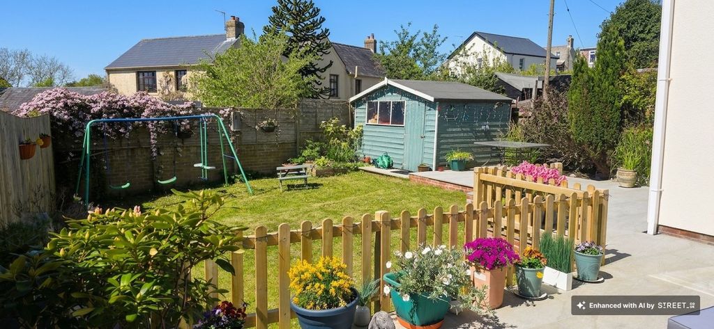 Additional image 17 of 4 bed detached house to rentCastle Meadows, Coity CF35